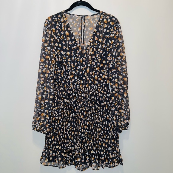 Row A | Chiffon Mini Dress - Picture 5 of 10